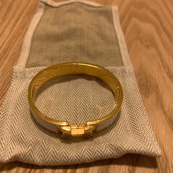 Hermes Clic H Bracelet - White/Gold - Picture 3 of 6